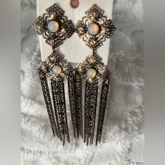 Free People Earrings NWT - Picture 1 of 5